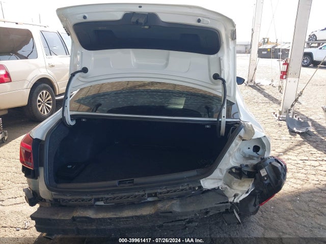 1VWAA7A33JC001515 Volkswagen Passat 2.0t R-line/2.0t S