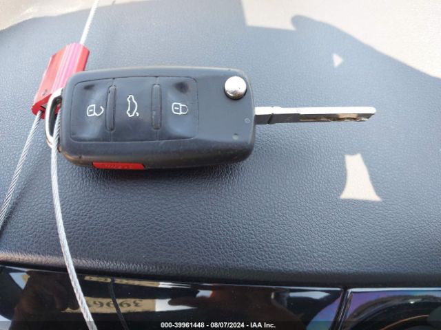 3VWF17AT0FM612016 Volkswagen Beetle 1.8t Classic