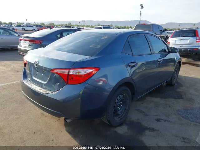 Toyota COROLLA LE 2018 2T1BURHEXJC079721 Image 4
