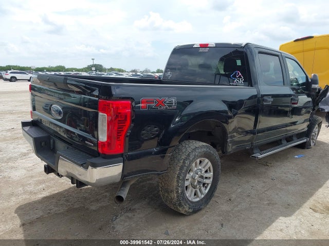 Ford F-250 Xl 2017 1FT7W2B65HEE94039 Image 4