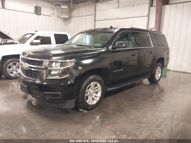 Chevrolet Suburban Lt 2018 1GNSKHKC0JR392104 Image 2