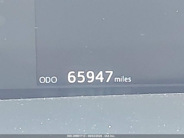 JTDKAMFU8N3187646 Toyota Prius L