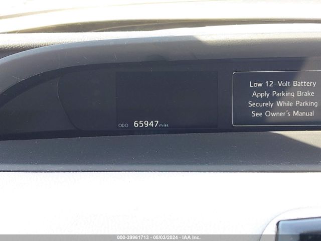 JTDKAMFU8N3187646 Toyota Prius L