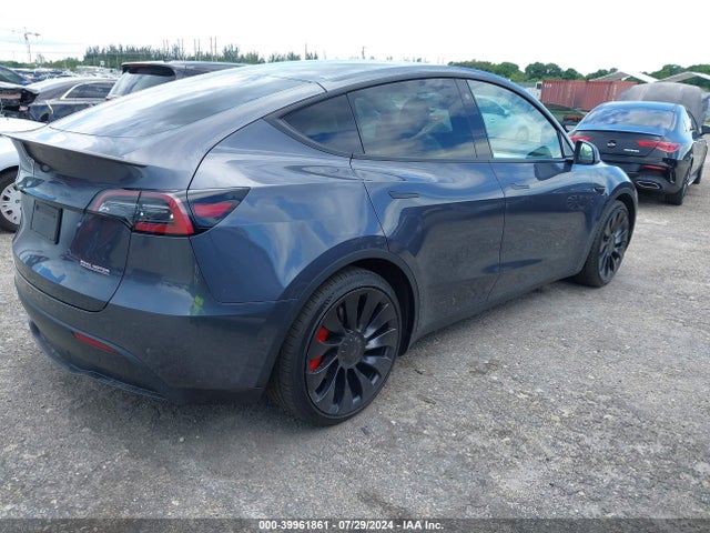 7SAYGDEF0NF444364 Tesla Model Y Performance Dual Motor All-wheel Drive