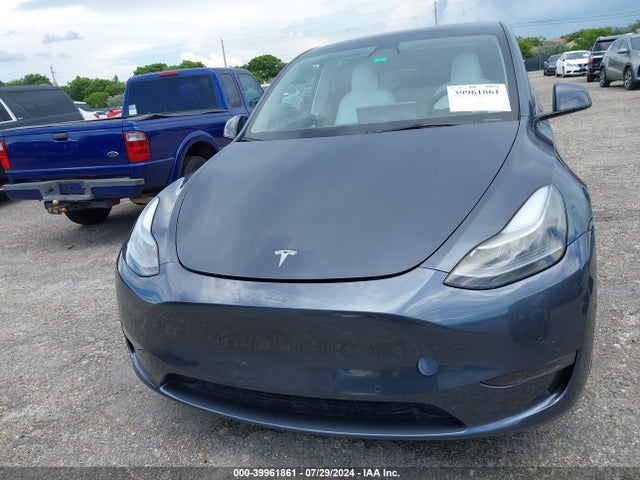 7SAYGDEF0NF444364 Tesla Model Y Performance Dual Motor All-wheel Drive