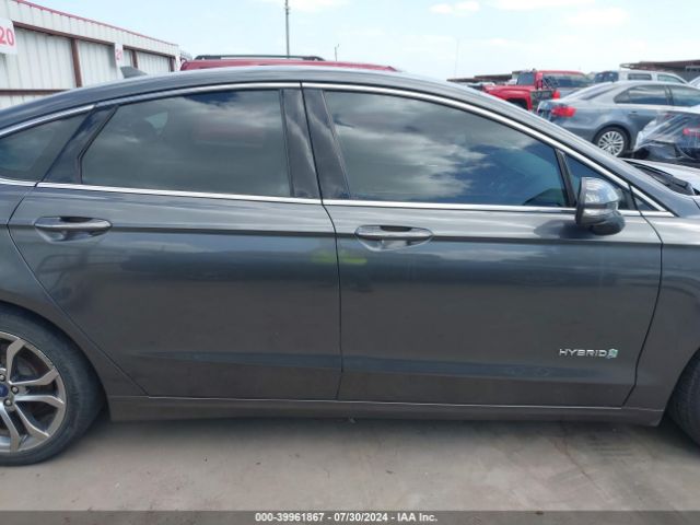 3FA6P0RU5KR106125 Ford Fusion Hybrid Titanium