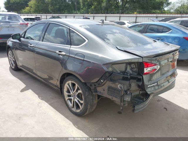 3FA6P0RU5KR106125 Ford Fusion Hybrid Titanium