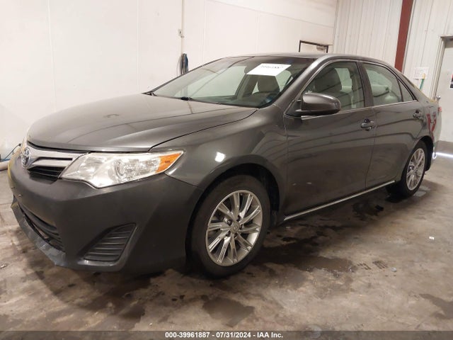 Toyota CAMRY LE 2014 4T1BF1FK3EU370344 Image 2