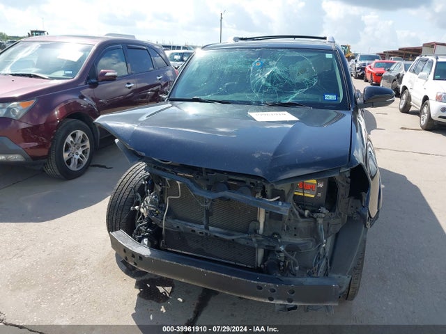 Toyota 4runner Limited 2015 JTEZU5JR4F5088094 Image 18