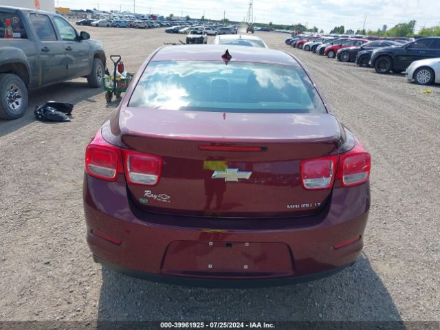 1G11D5SL1FF237673 Chevrolet MALIBU 2LT
