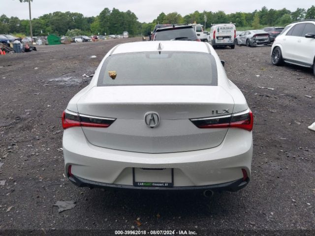 19UDE2F30KA000448 Acura Ilx Standard
