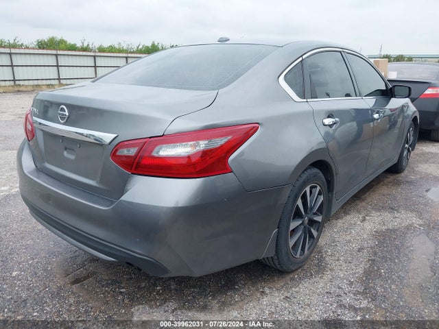 Nissan Altima 2.5 Sv 2018 1N4AL3AP4JC179657 Image 4