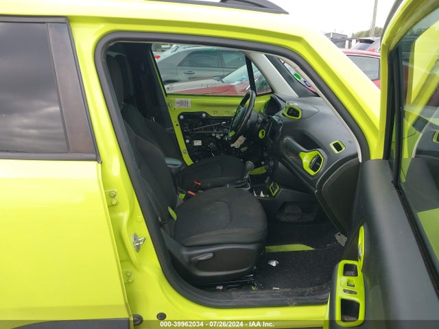 ZACCJABB8JPH55911 Jeep Renegade Altitude Fwd