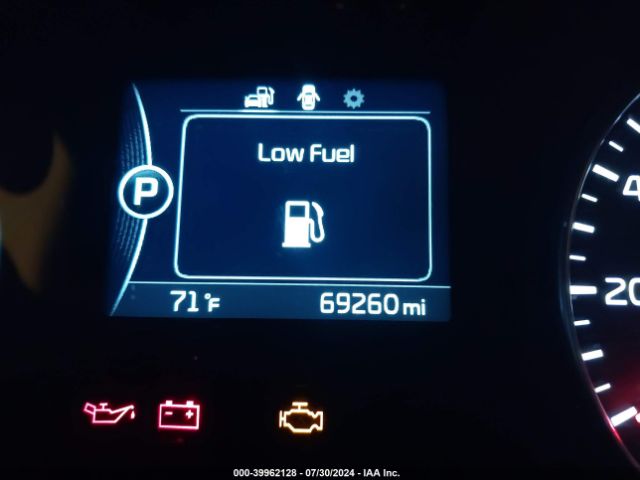 5XXGT4L30GG114057 KIA Optima Lx