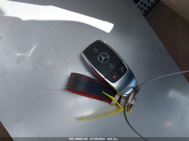WDDWK8DB3KF861967 Mercedes-Benz C 300