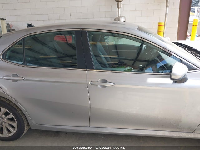 Toyota CAMRY LE 2023 4T1C11BK7PU080006 Image 13