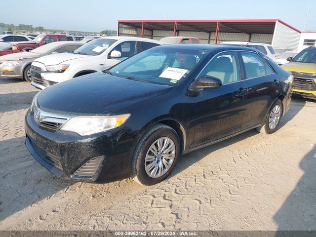 Toyota CAMRY LE 2014 4T4BF1FK9ER410738 Image 2