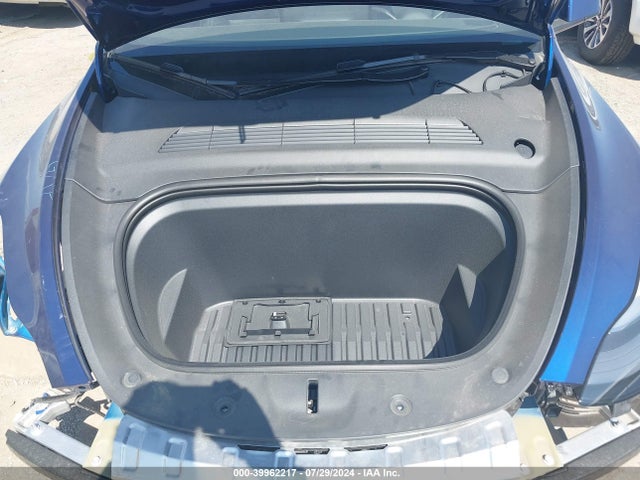 2024 TESLA MODEL Y 7SAYGAEE3RF056797 Photo 9