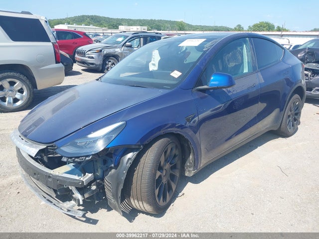 2024 TESLA MODEL Y 7SAYGAEE3RF056797 Photo 1