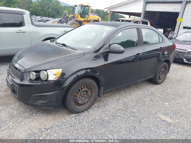 Chevrolet Sonic Ls Auto 2014 1G1JA5SH6E4166632 Image 2