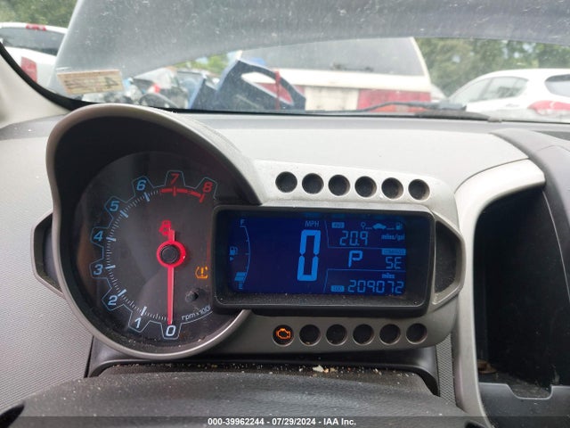 Chevrolet Sonic Ls Auto 2014 1G1JA5SH6E4166632 Image 7