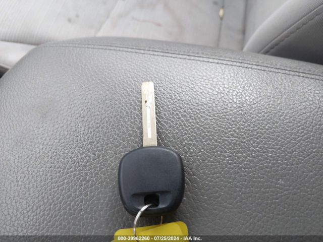 5XYKT3A69EG441678 KIA SORENTO LX