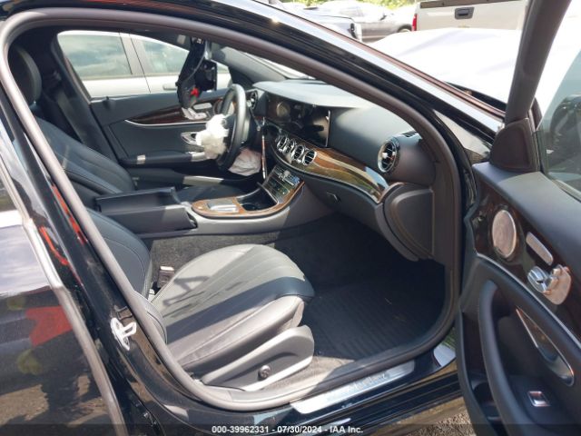 W1KZF5KB1NB084297 Mercedes-Benz E 450 4matic