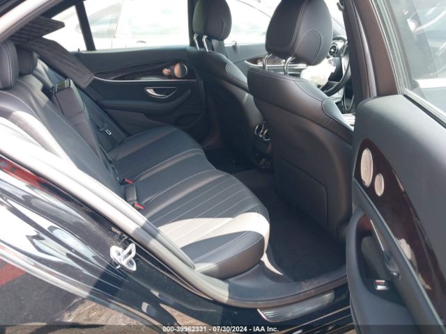 W1KZF5KB1NB084297 Mercedes-Benz E 450 4matic