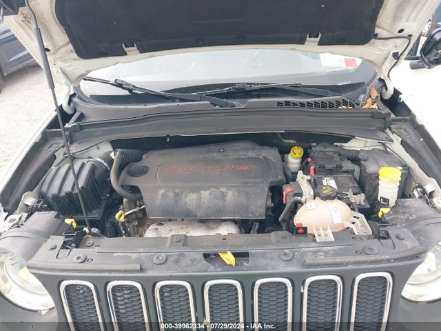 ZACCJBBT0FPB54894 Jeep Renegade Latitude