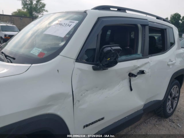 ZACCJBBT0FPB54894 Jeep Renegade Latitude