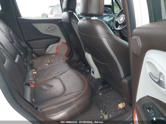 ZACCJBBT0FPB54894 Jeep Renegade Latitude