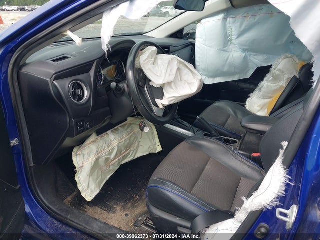 Toyota COROLLA SE 2018 5YFBURHE4JP771778 Image 5