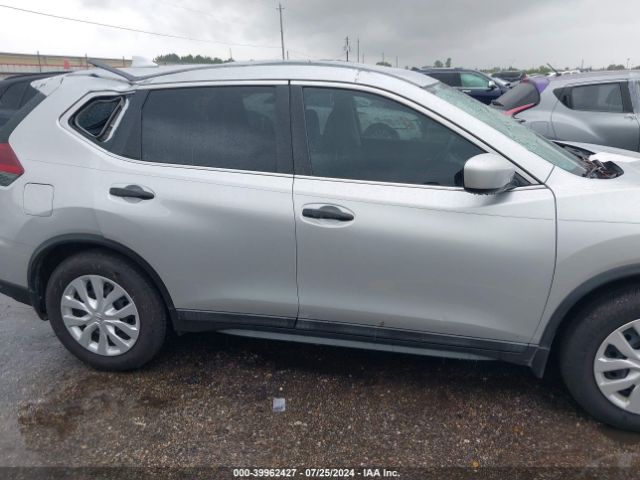 5N1AT2MT4JC702149 Nissan ROGUE S