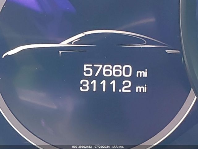WP0AA2A75JL119123 Porsche PANAMERA 4