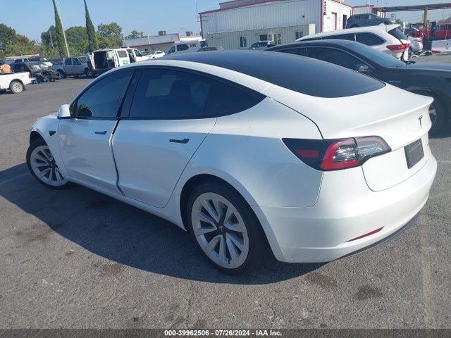 2021 TESLA MODEL 3 5YJ3E1EB6MF065277 Photo 2