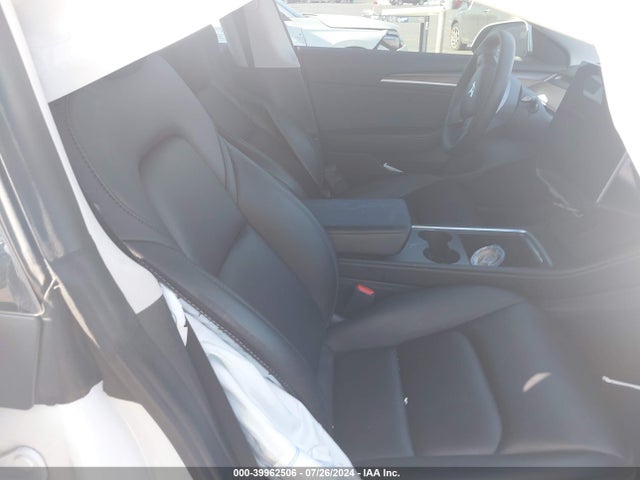 2021 TESLA MODEL 3 5YJ3E1EB6MF065277 Photo 4