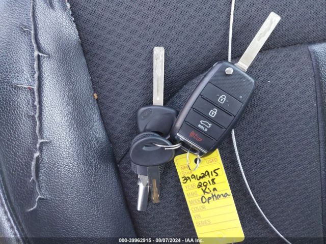 5XXGT4L30JG247814 KIA Optima S