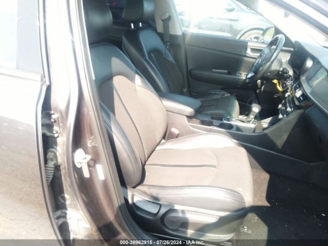 5XXGT4L30JG247814 KIA Optima S