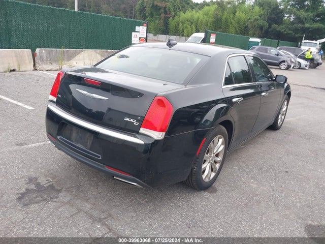 2C3CCAKG3FH808596 Chrysler 300c Awd