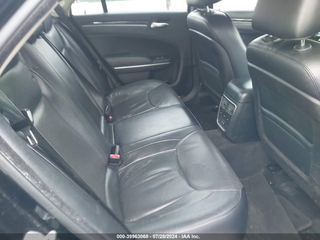 2C3CCAKG3FH808596 Chrysler 300c Awd