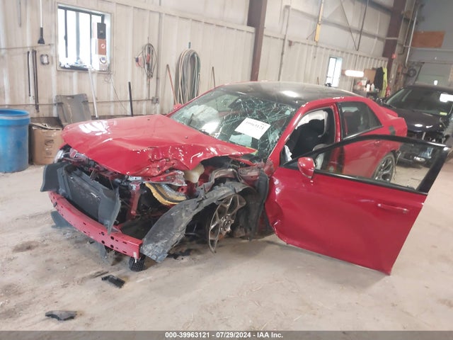 Chrysler 300 2017 2C3CCABT5HH631646 Image 2