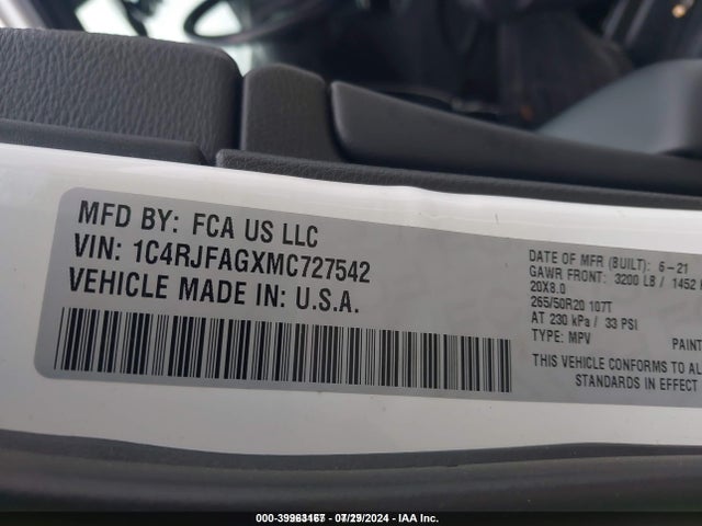 1C4RJFAGXMC727542 Jeep Grand Cherokee Laredo X 4x4