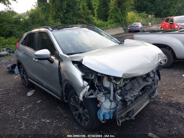 2020 MITSUBISHI ECLIPSE CROSS JA4AT5AA9LZ015168 Photo 0