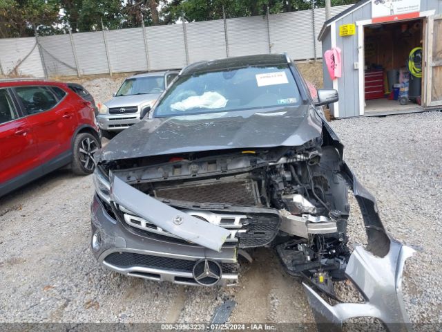 WDCTG4GB5JJ523348 Mercedes-Benz Gla 250 4matic
