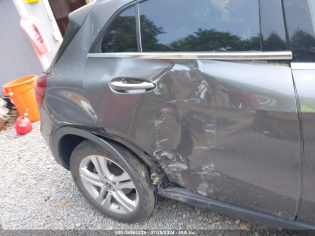 WDCTG4GB5JJ523348 Mercedes-Benz Gla 250 4matic