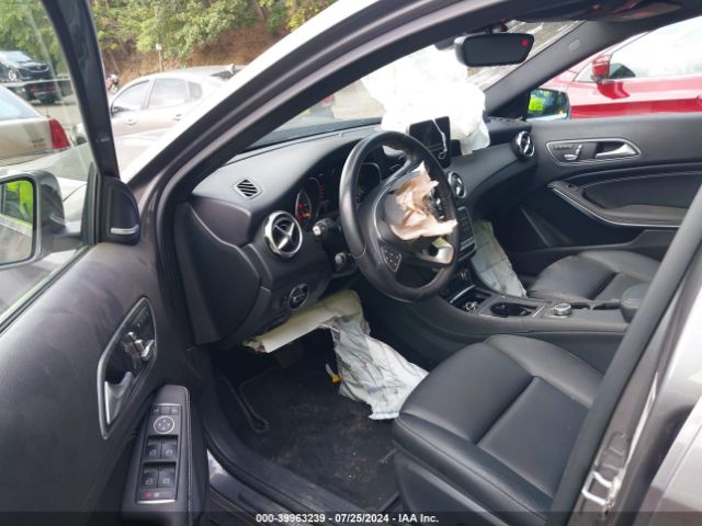 WDCTG4GB5JJ523348 Mercedes-Benz Gla 250 4matic