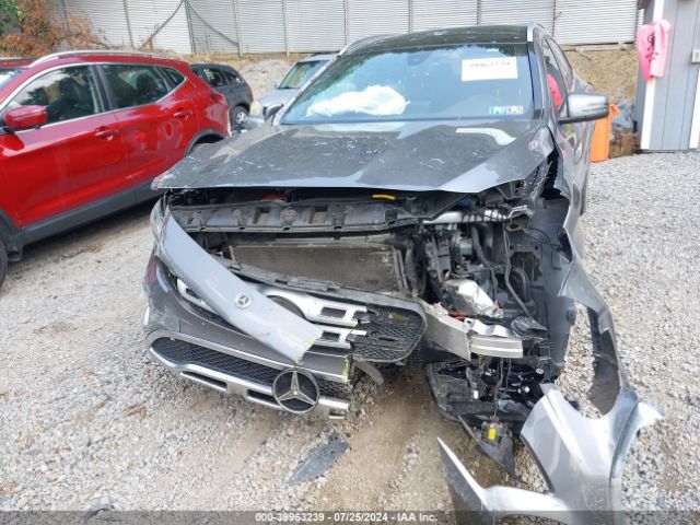 WDCTG4GB5JJ523348 Mercedes-Benz Gla 250 4matic