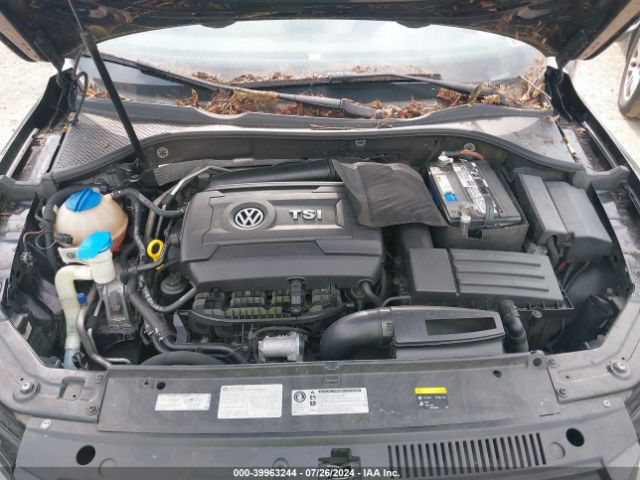 1VWAT7A33EC113389 Volkswagen Passat 1.8t Wolfsburg Edition