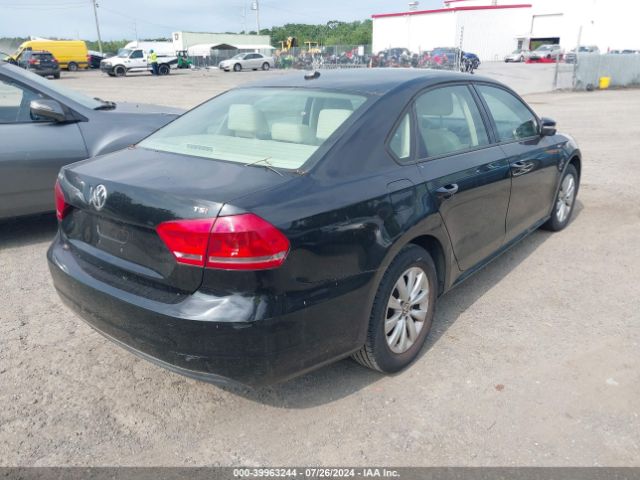 1VWAT7A33EC113389 Volkswagen Passat 1.8t Wolfsburg Edition