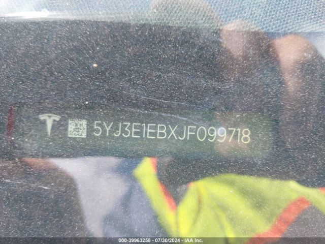 5YJ3E1EBXJF099718 Tesla Model 3 Long Range/performance